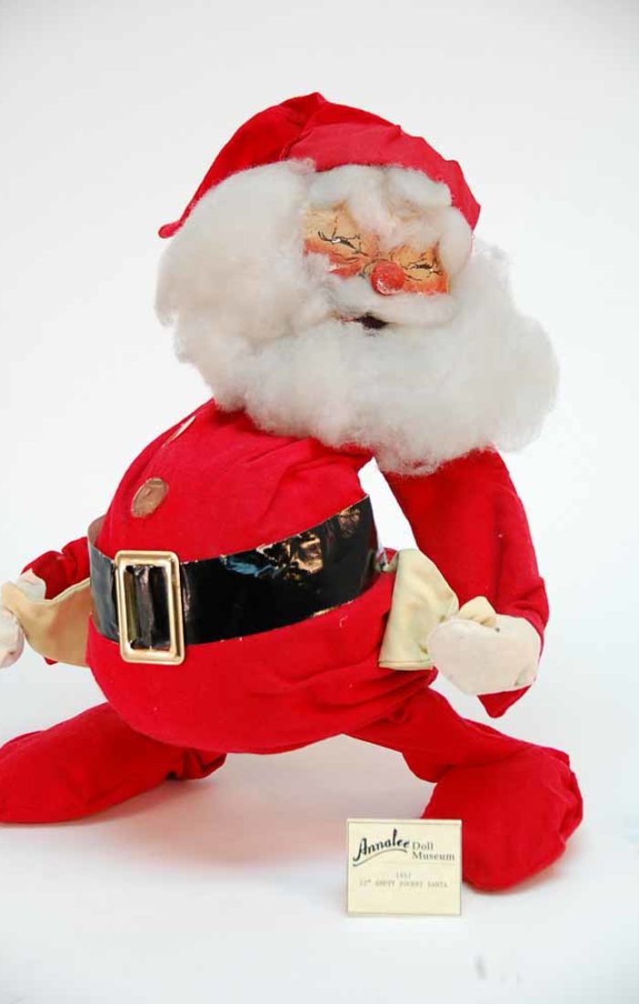The Evolution of Annalee Santas New & Vintage Designs Annalee Dolls