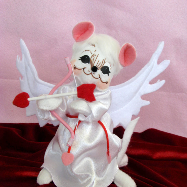 6" Cupid Angel Mouse