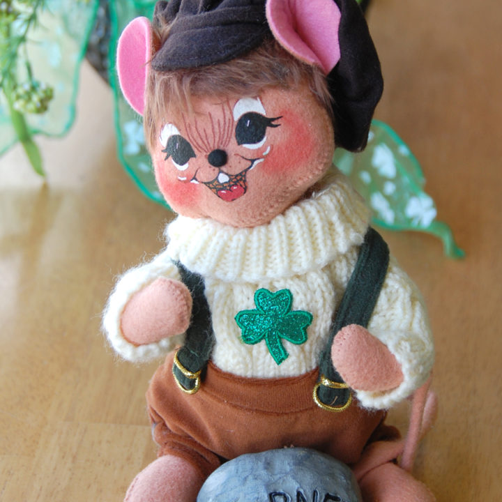 10" Blarney Boy Mouse