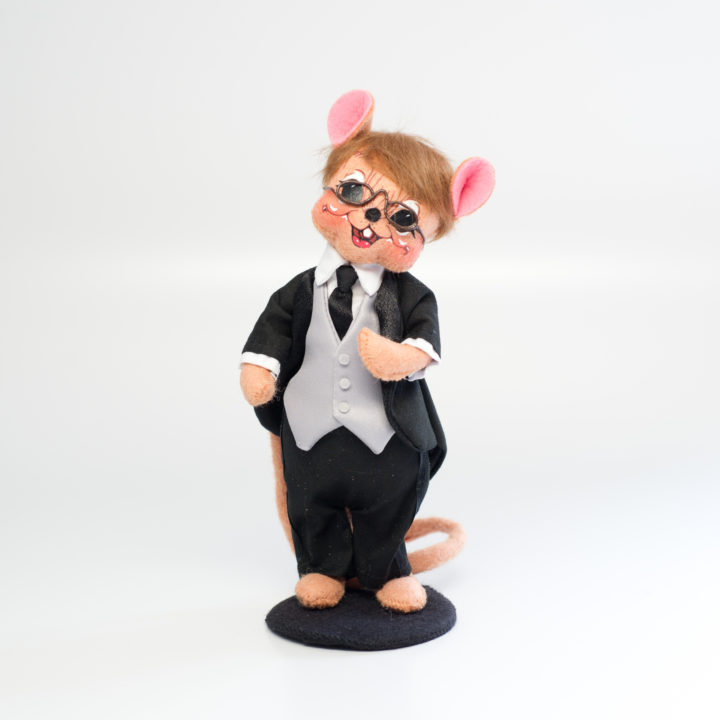 6" Groom Mouse