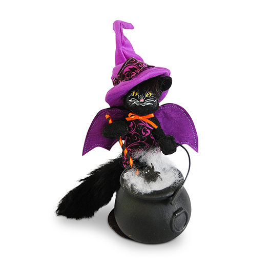 4 inch kitty with cauldron