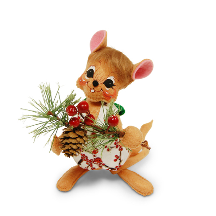 6 inch pine bough mouse