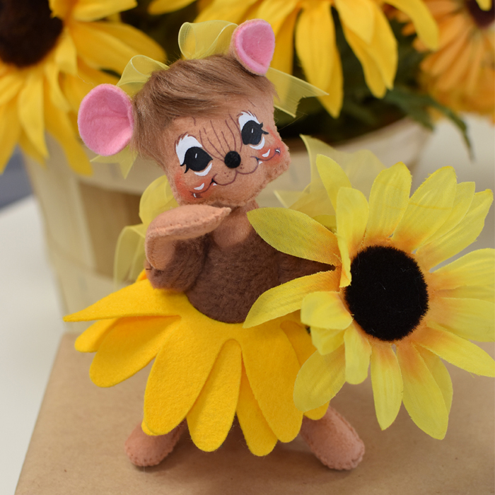 6 inch sunny sunflower mouse