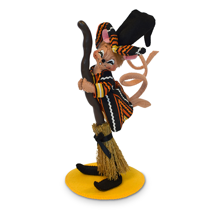 8 inch broom witch mouse