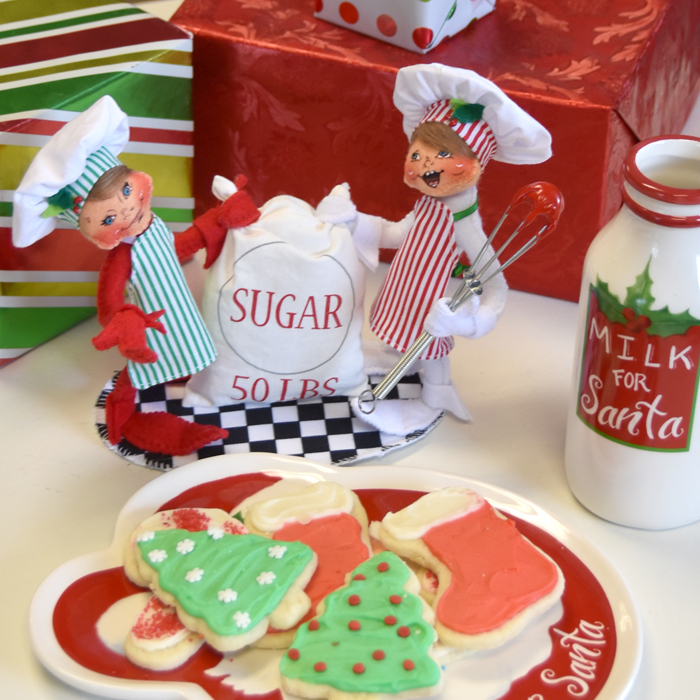 exclusive sugar chefs with cookie plate