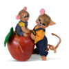 5 inch apple orchard couple
