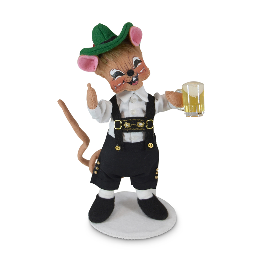 oktoberfest mouse holding beer
