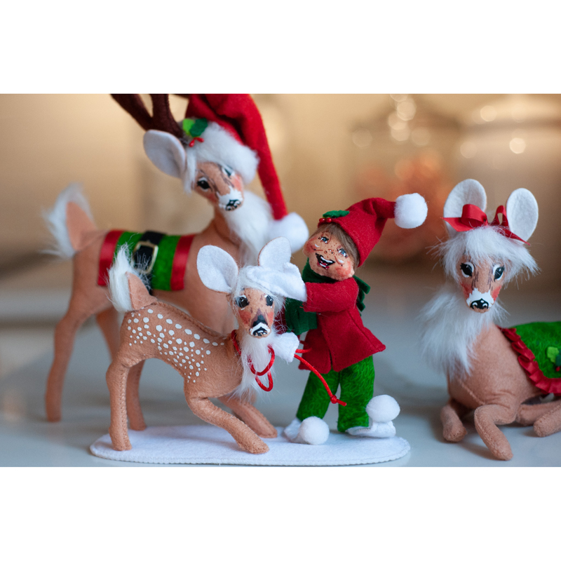 2020 Very Merry Elf and Fawn-WEB