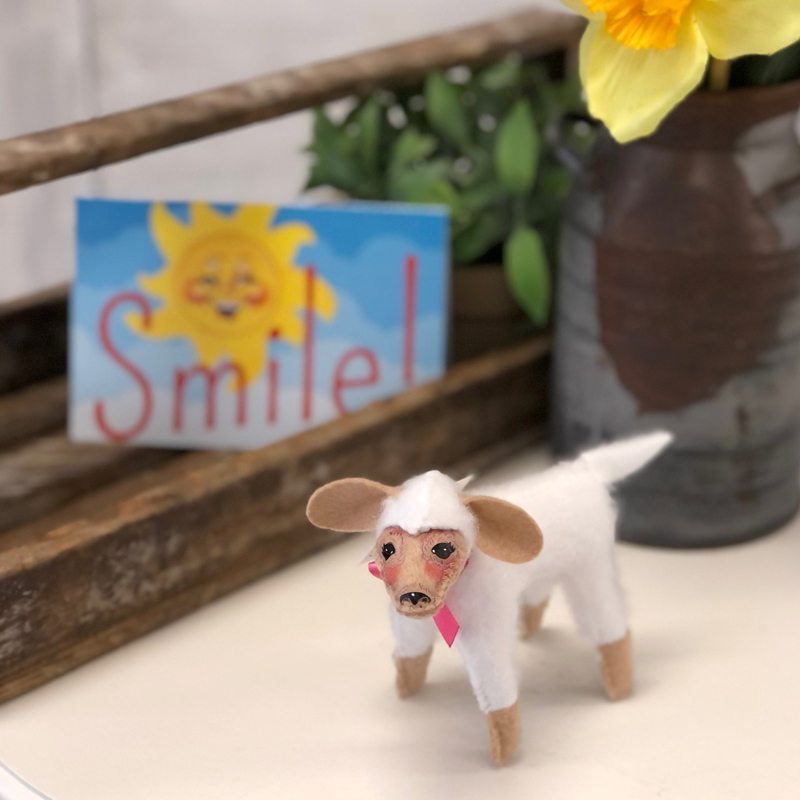 2021 Send a Smile - 4in Spring Lamb