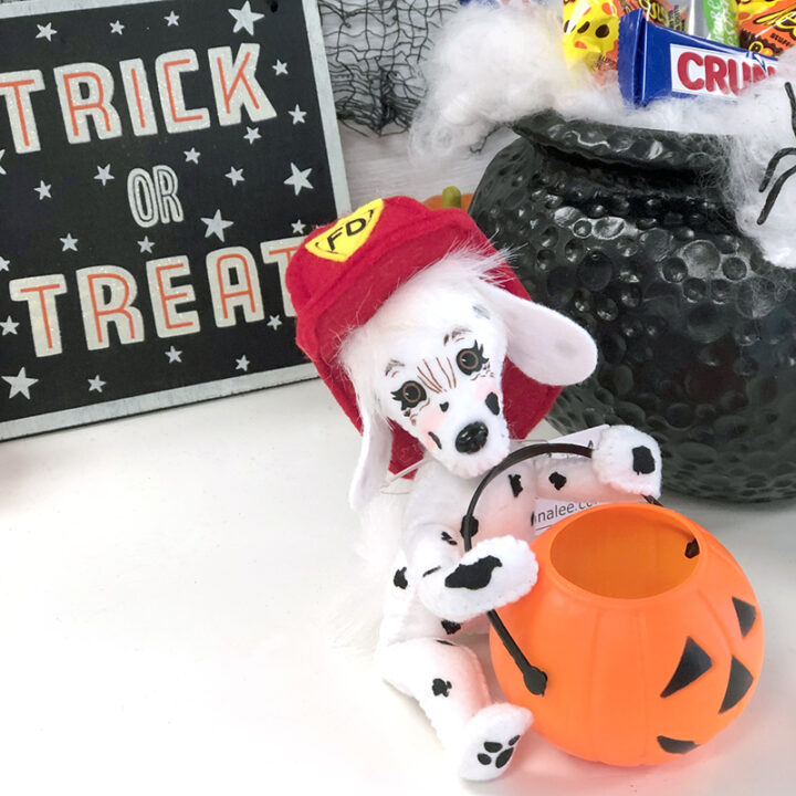 310721 6in Trick or Treat Dalmation-WEB