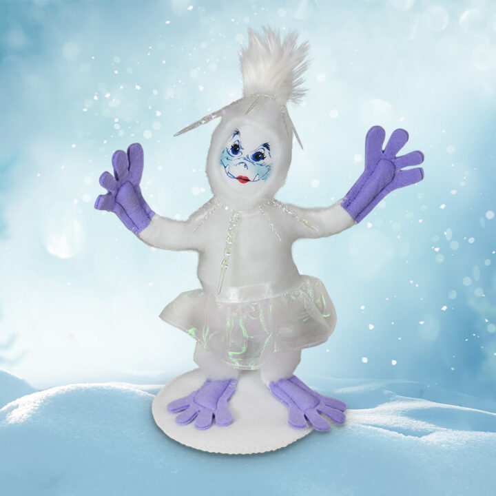 2021 Exclusive 8in Betty the Yeti 861621