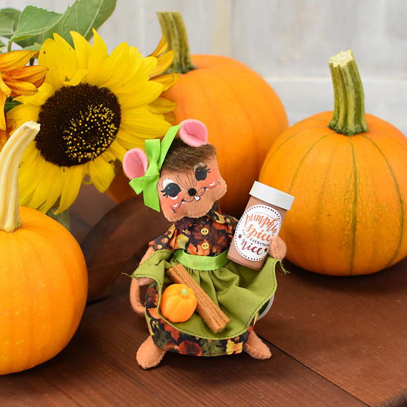 861122 6in Pumpkin Spice Mouse-a