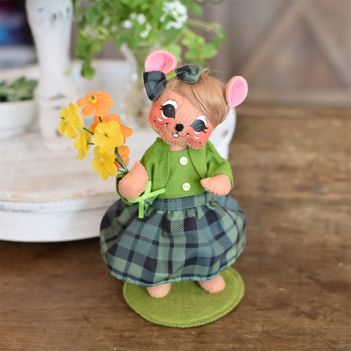 160823 6in Irish Lass Mouse-WEB