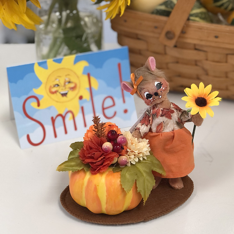 Send a Smile 360622 5in Autumn Bouquet Mouse