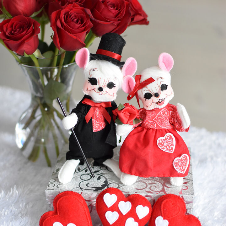 2023 Sweetheart Mouse Couple-WEB