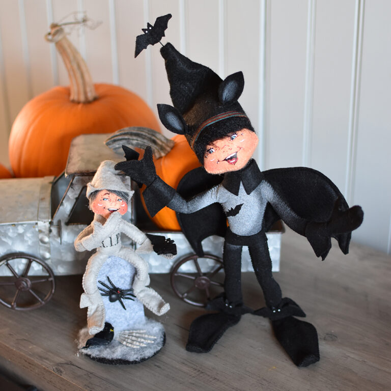 Halloween Decor - Annalee Dolls