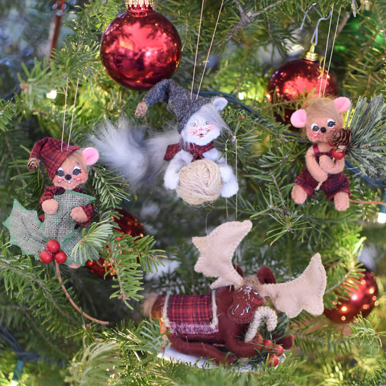 Christmas Ornaments: An Annalee Tradition - Annalee Dolls