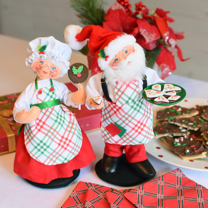 2024 Christmas Candy Chef Santa Set-WEB