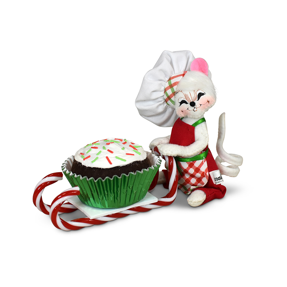610324 5in Christmas Cupcake Chef Mouse
