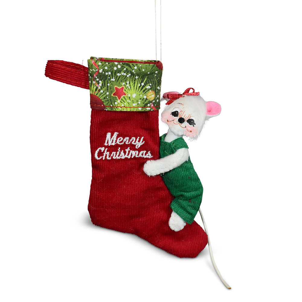 710224 3in Yuletide Mouse on Stocking