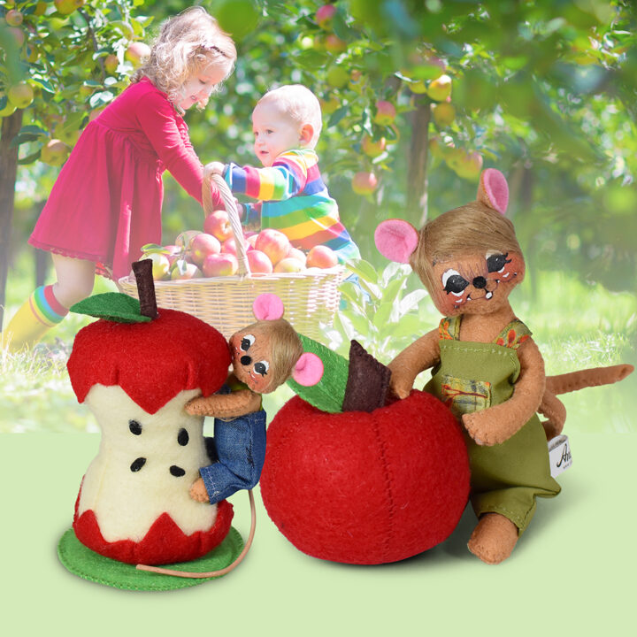 2023 Apple Orchard Mouse Set-WEB