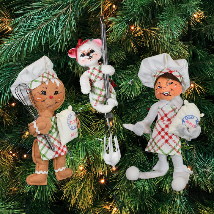 2024 Christmas Candy Ornament Set