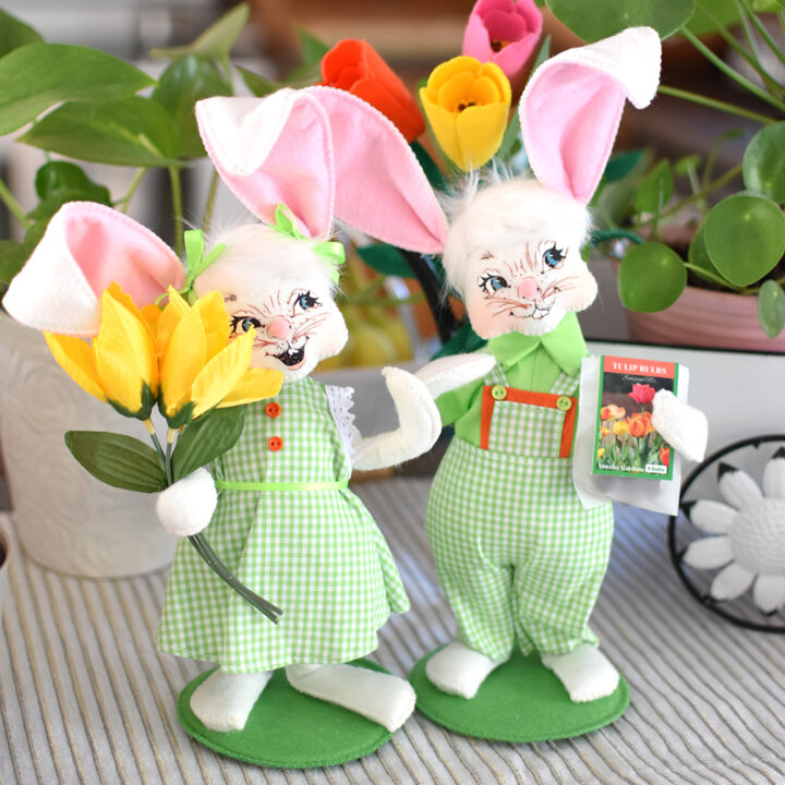 2025 8in Tulip Bunny Bundle