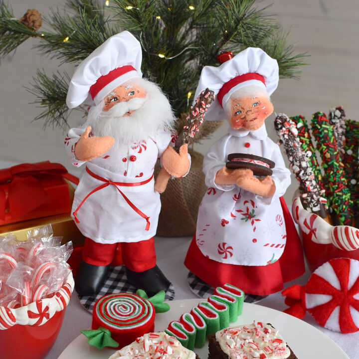 2025 Candy Cane Lane Santa Set-WEB
