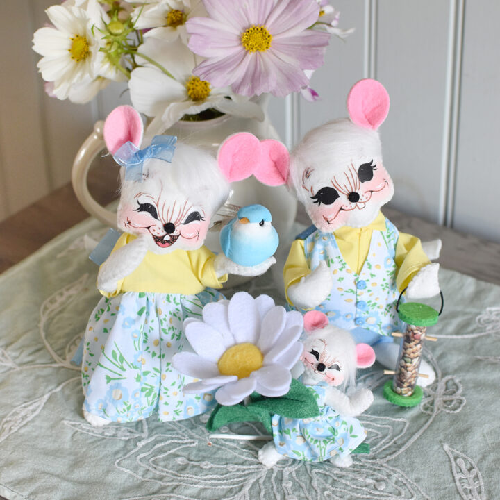 2025 Spring Mouse Family