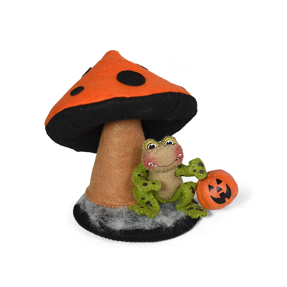 310125 3in Hoppy Halloween Toad