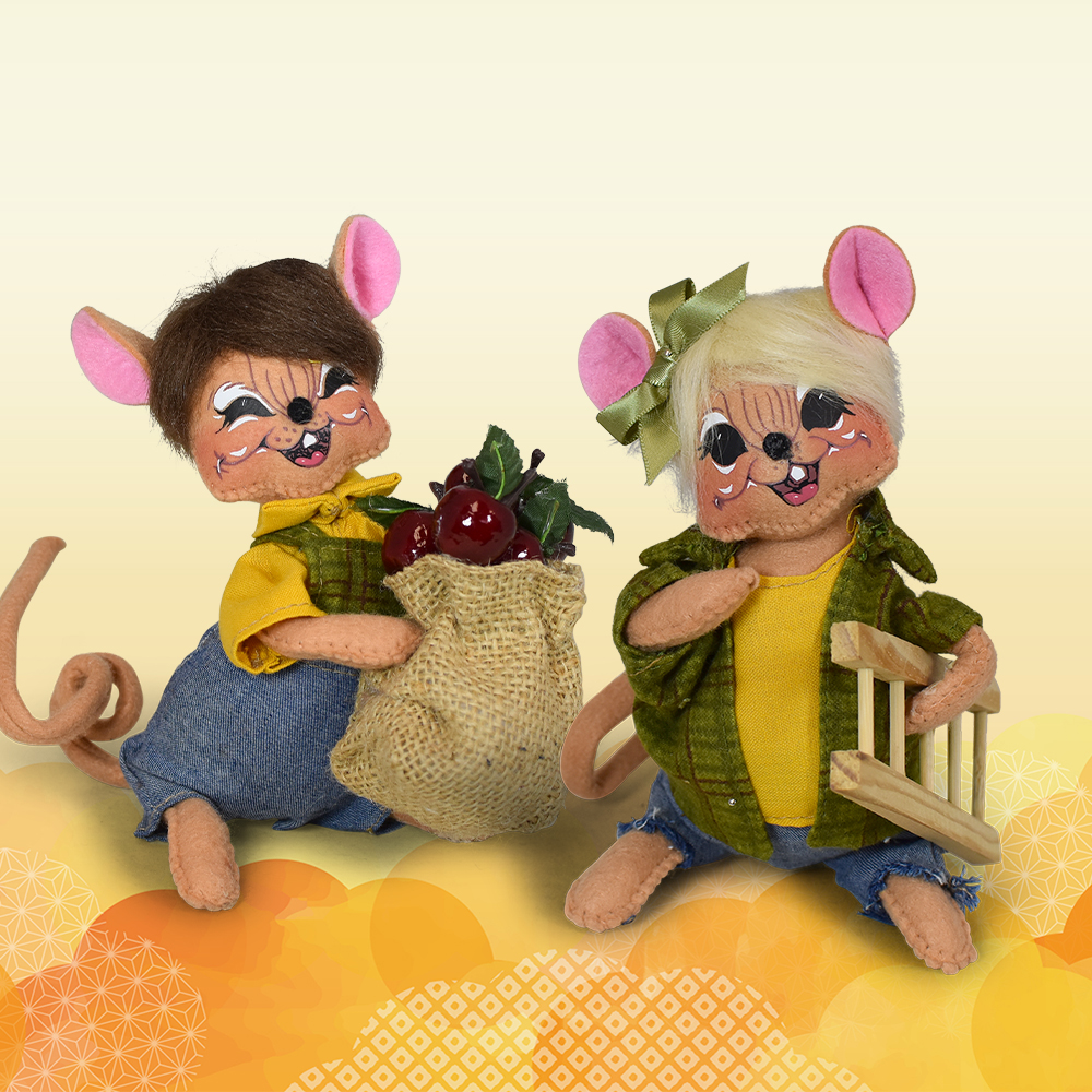2025 Fall Friends - Apple Picking Mice