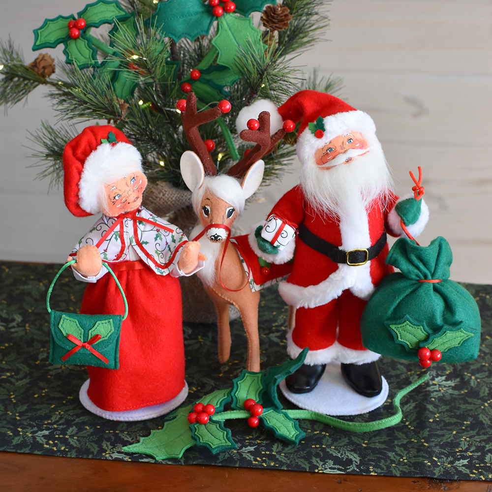 Holly Jolly Santa Trio