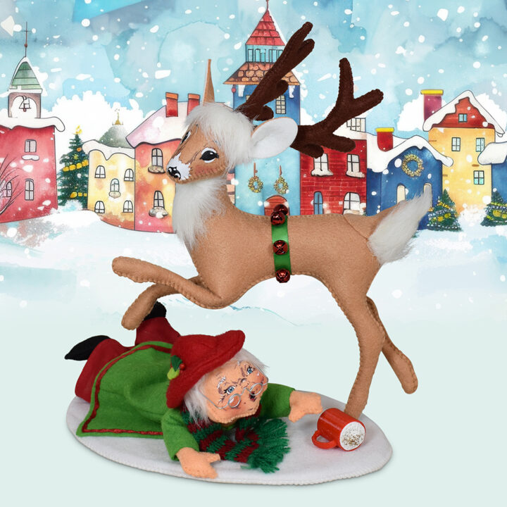 922525 8in Grandma's Merry Mishap-Exclusive Design