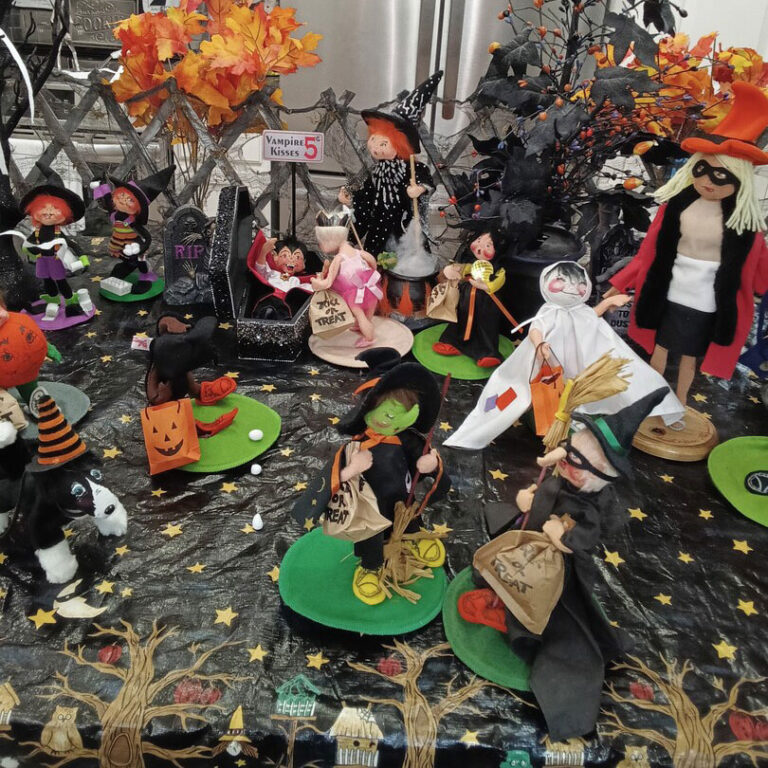 2025 Spooky Season Photo Contest Wrap-Up: You Cast a Spell on Us!