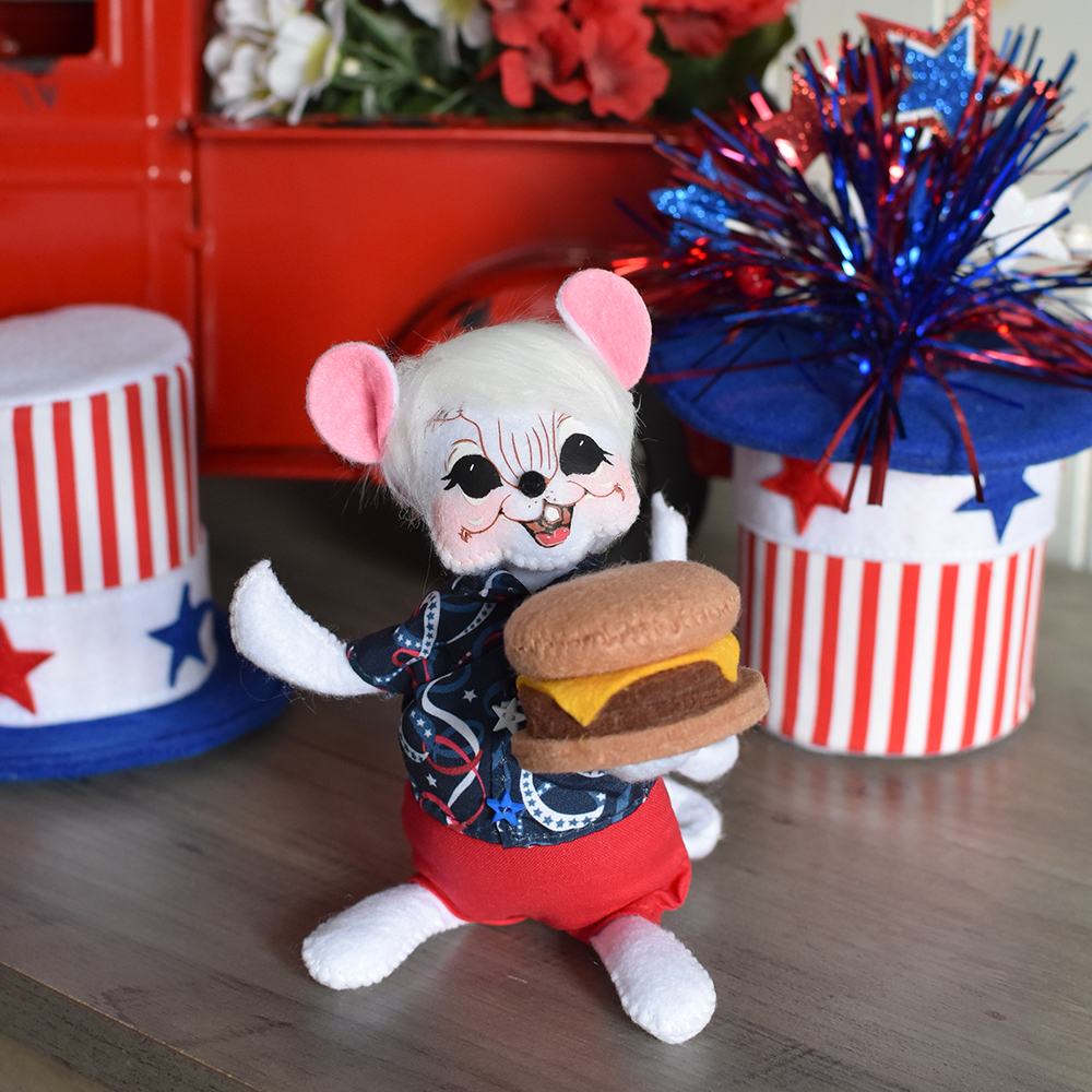 6in Patriotic Burger Mouse - Image 2