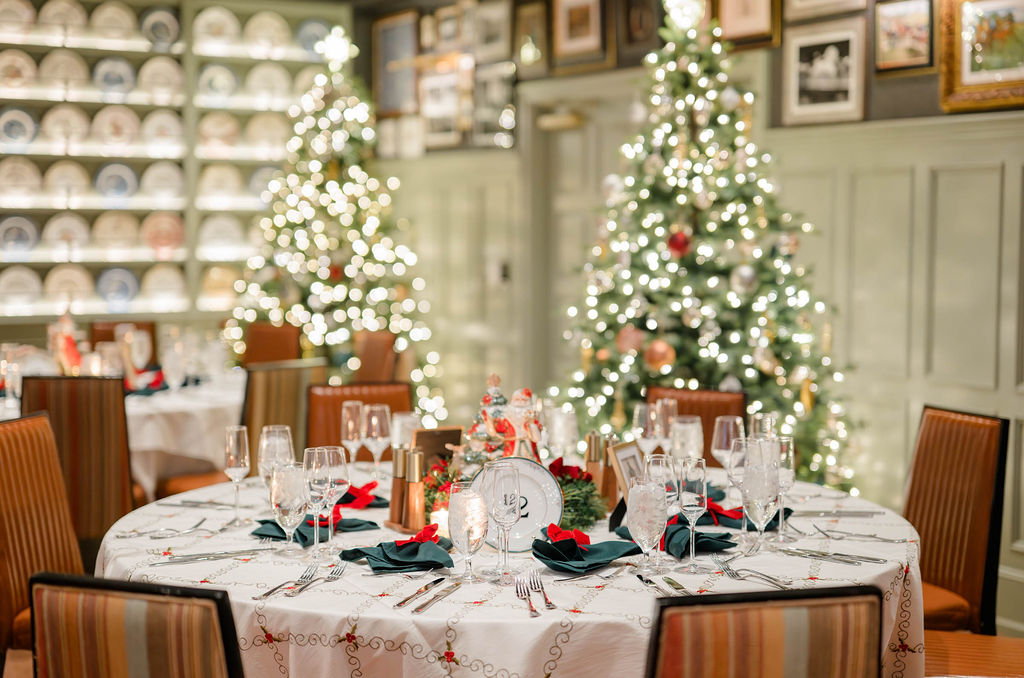 Helene's Christmas Wonderland Wedding