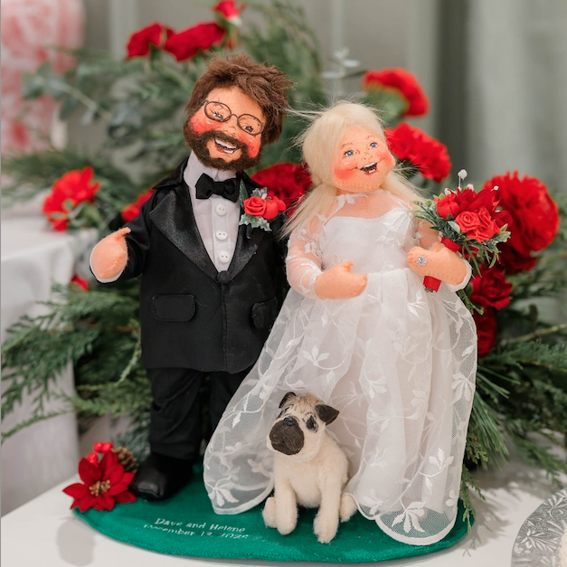 An Annalee Christmas Wedding