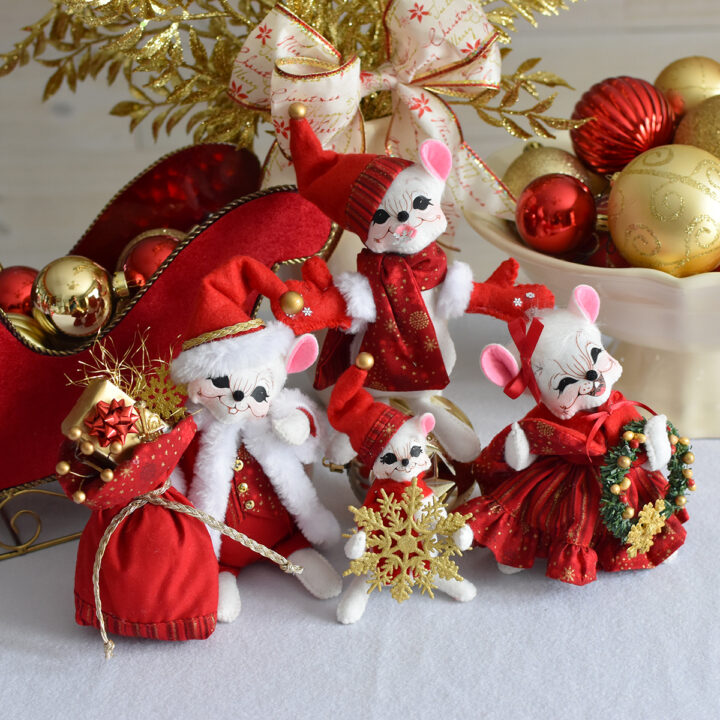 2026 Crimson & Gold Mouse Group-WEB
