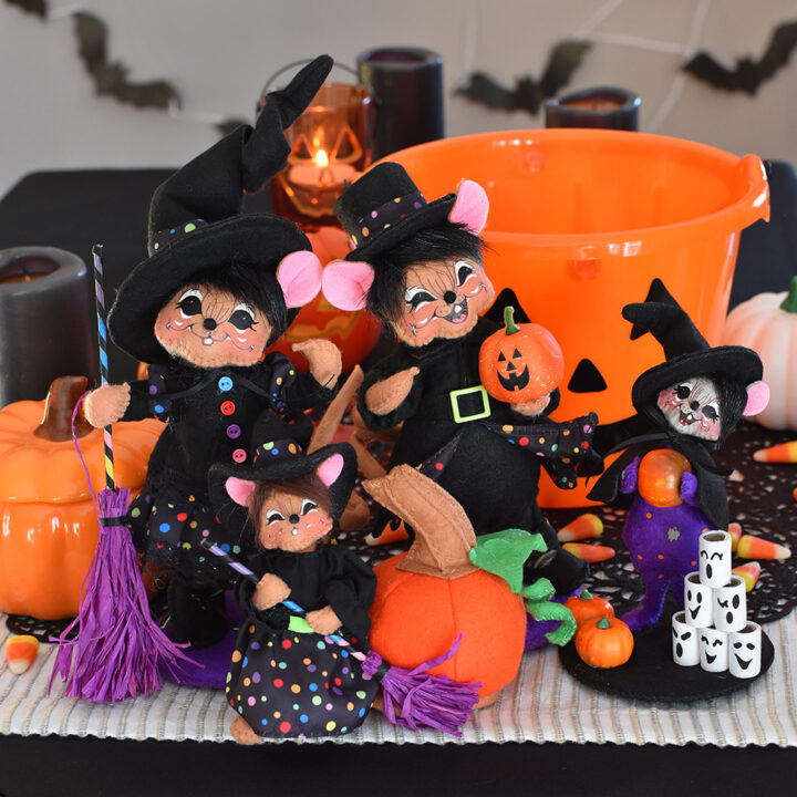 2026 Hocus Polka Mouse Family-2-WEB